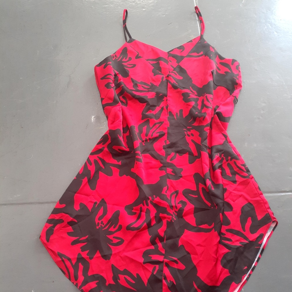 Two Arrows black/red printed top